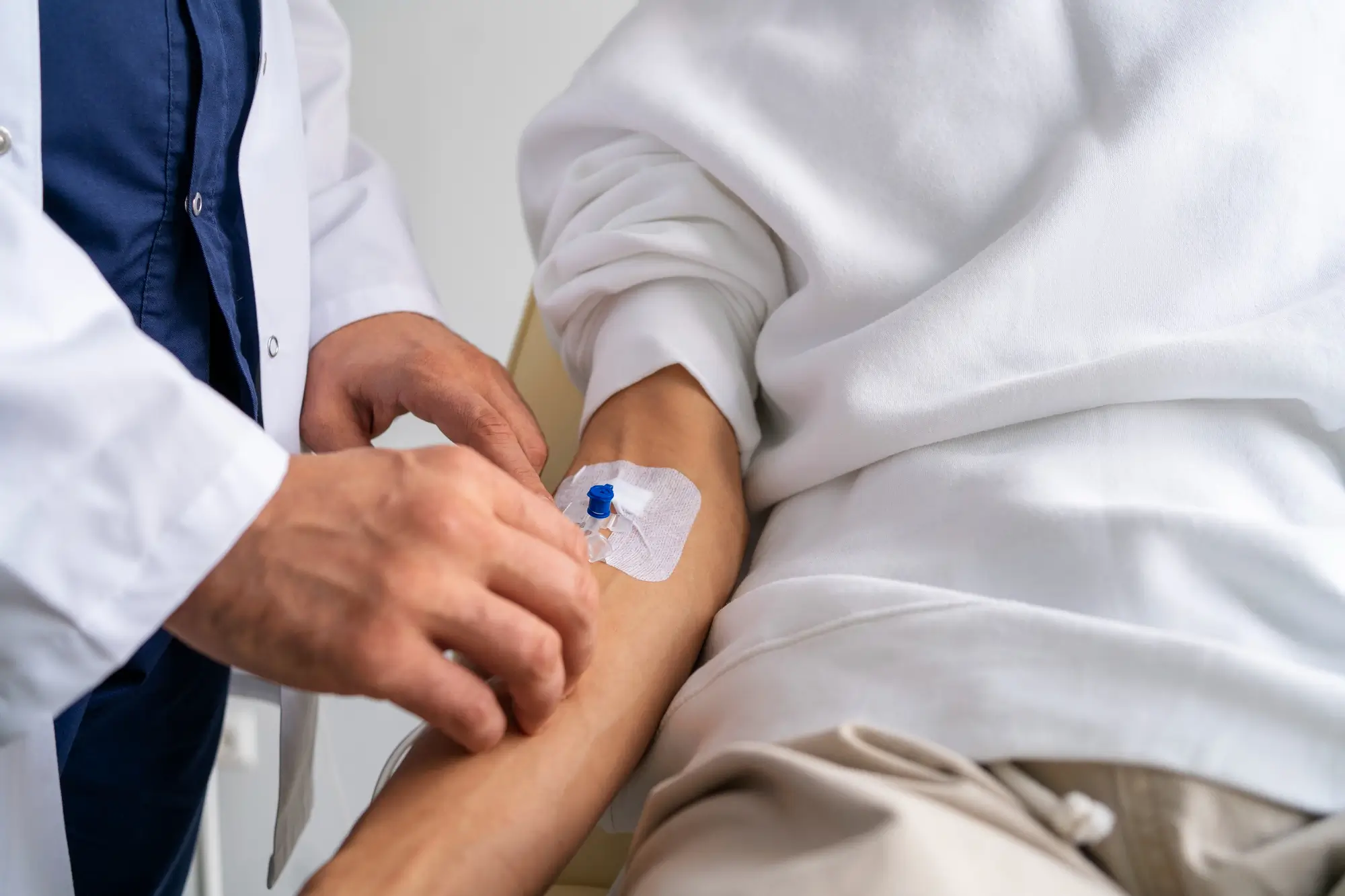 Get Iron IV Drip At Home In Dubai