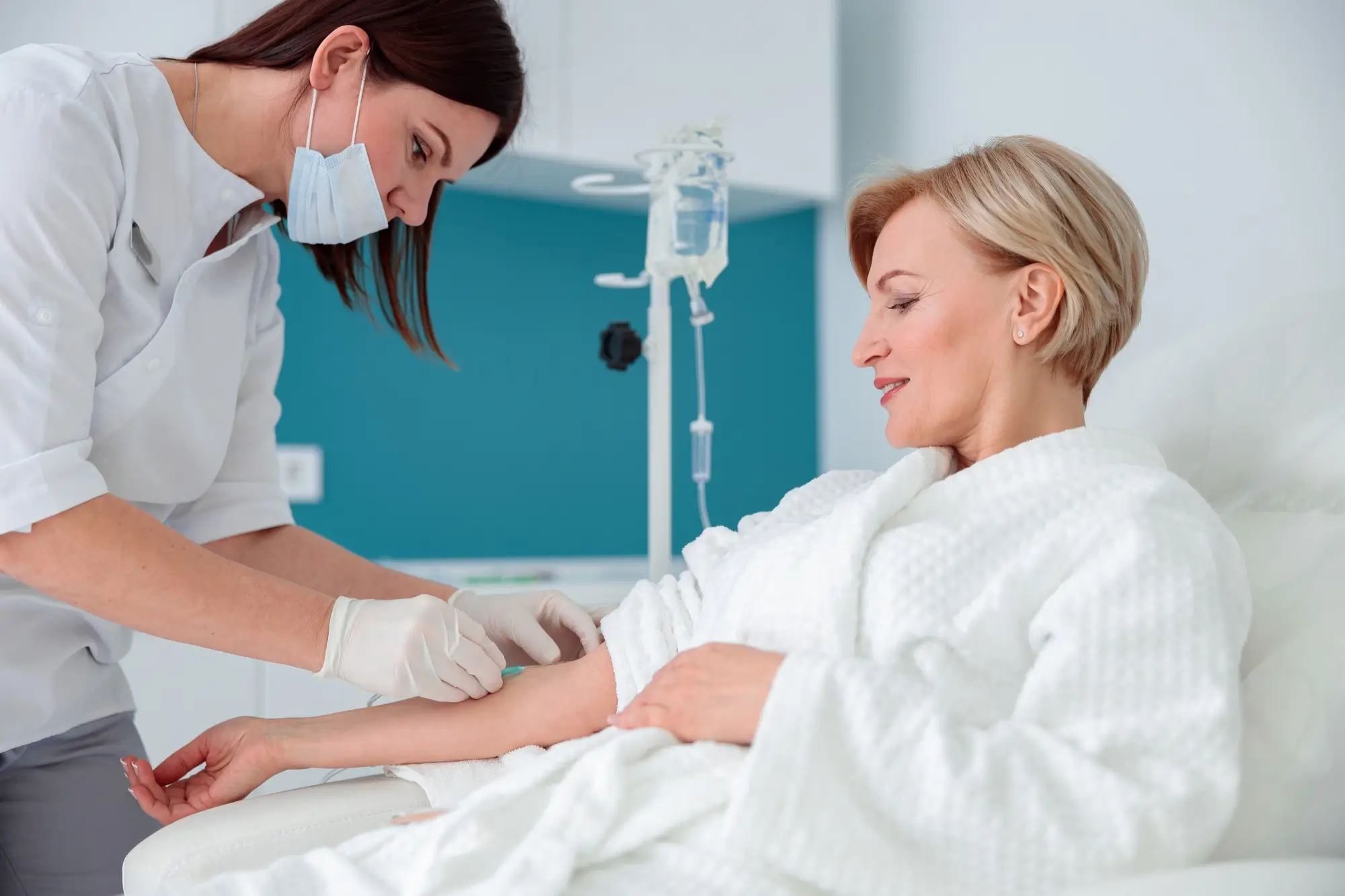 Dubai’s Premier IV Treatment At Home