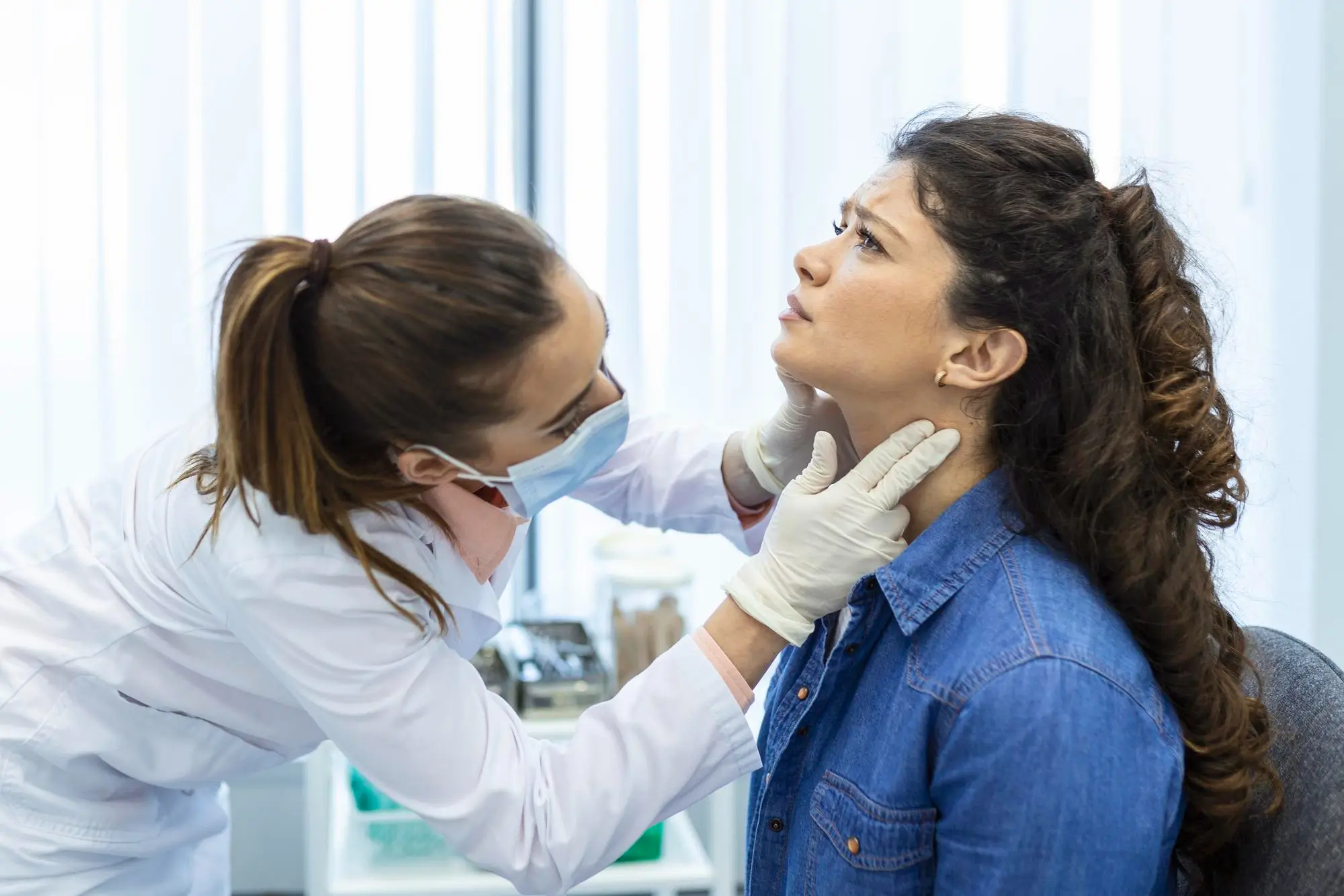 Expert Thyroid Test At Home In Dubai, UAE